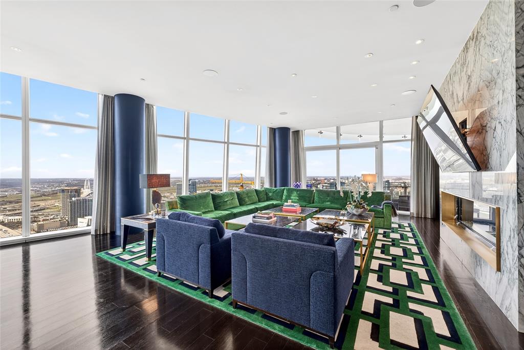 Museum Tower Condo - Residential