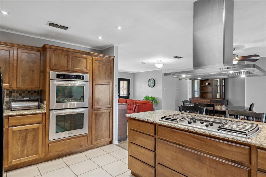 T J Shaw Surv Abs #759 - Residential