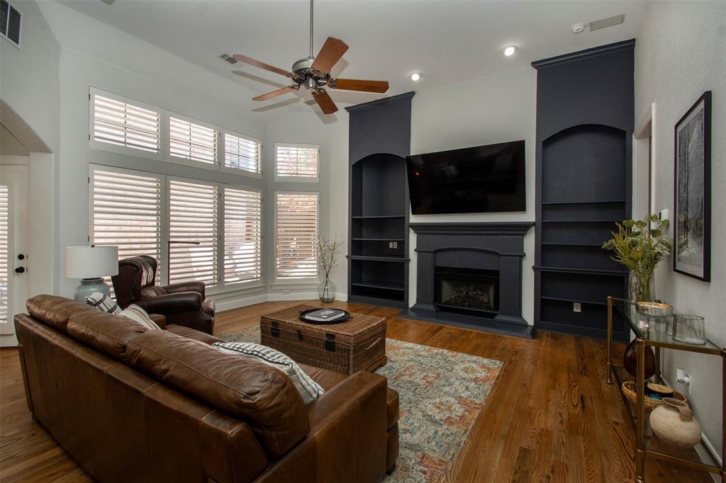 5450 Travis Drive