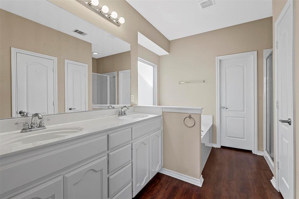 Alexandra Meadows - Residential Lease