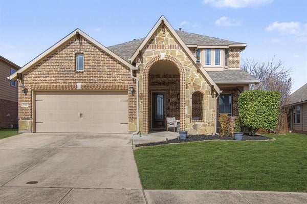 5728 BROOKSIDE DR, ARGYLE, TX 76226 - Image f7f24b045f0c8e472f23f6d4475ae4af/511692596