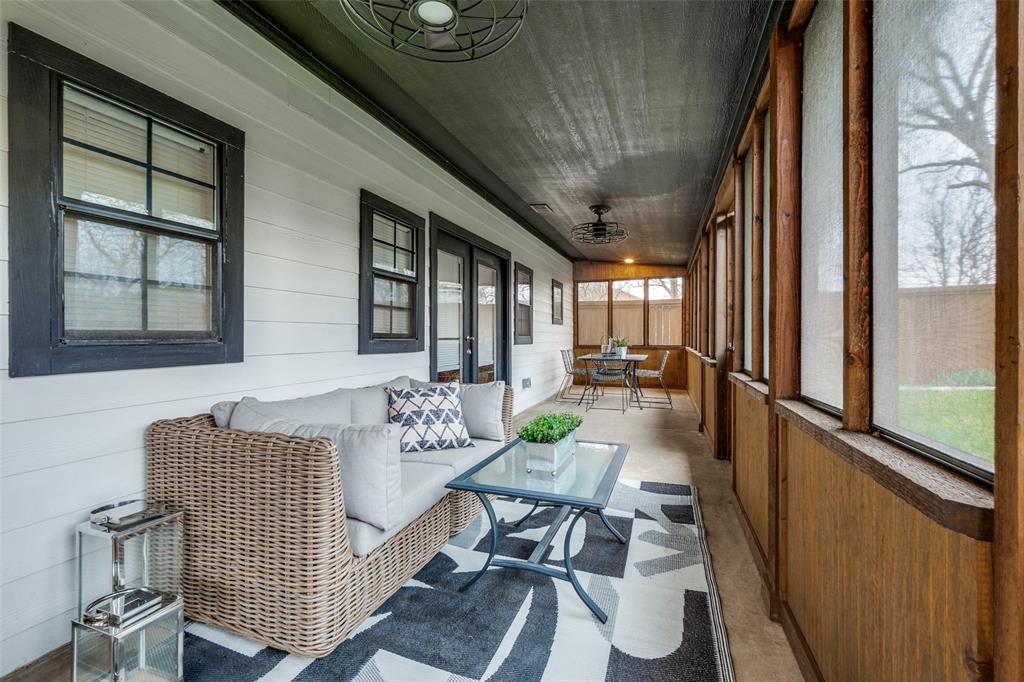 711 Hollywood Avenue