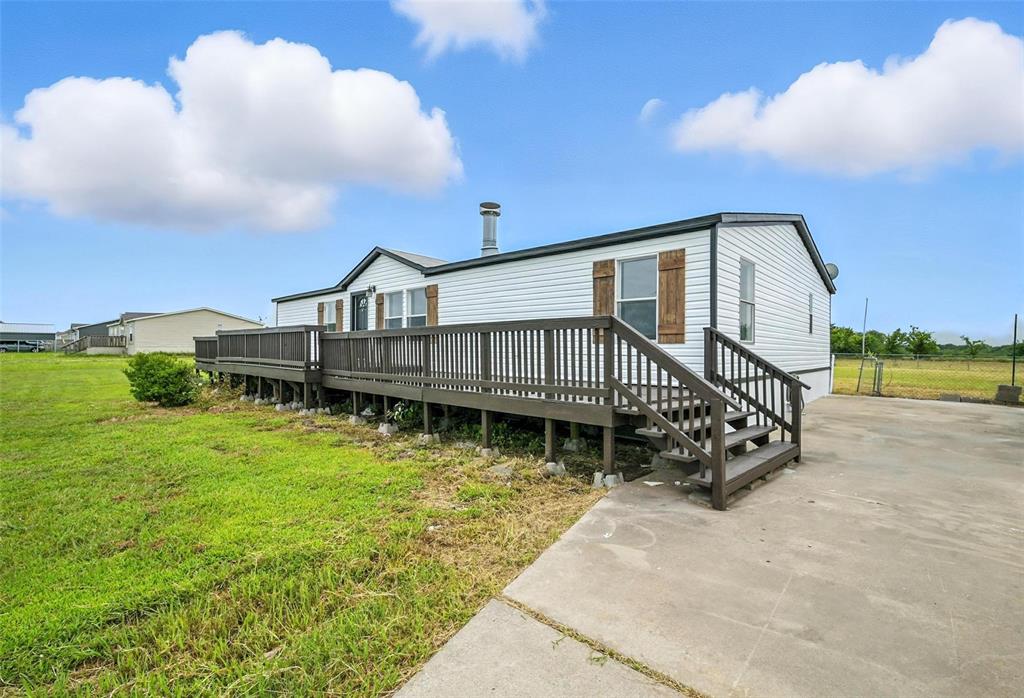 272 Oak Hollow Lane