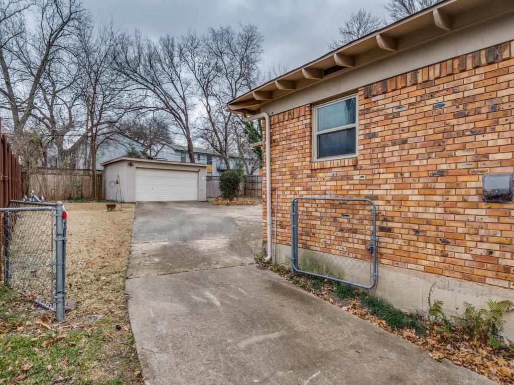 Lake Gardens - Residential