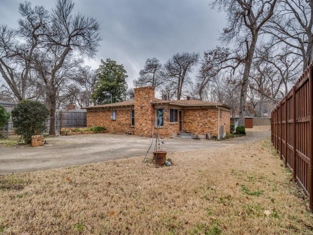 Lake Gardens - Residential