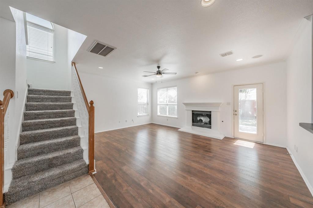 Vistas Of Coppell Ph 1b - Residential Lease