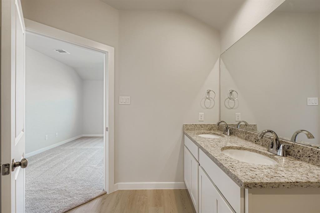 Middlefield Village - Residential