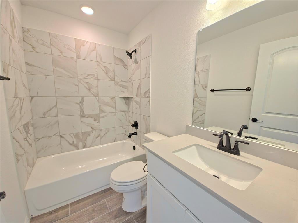 Walden Pond - Residential Lease