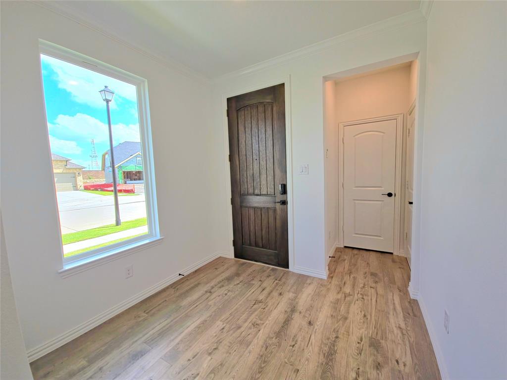 Walden Pond - Residential Lease