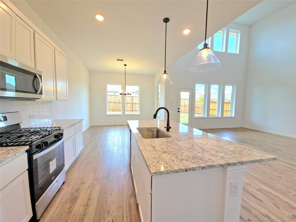 Walden Pond - Residential Lease