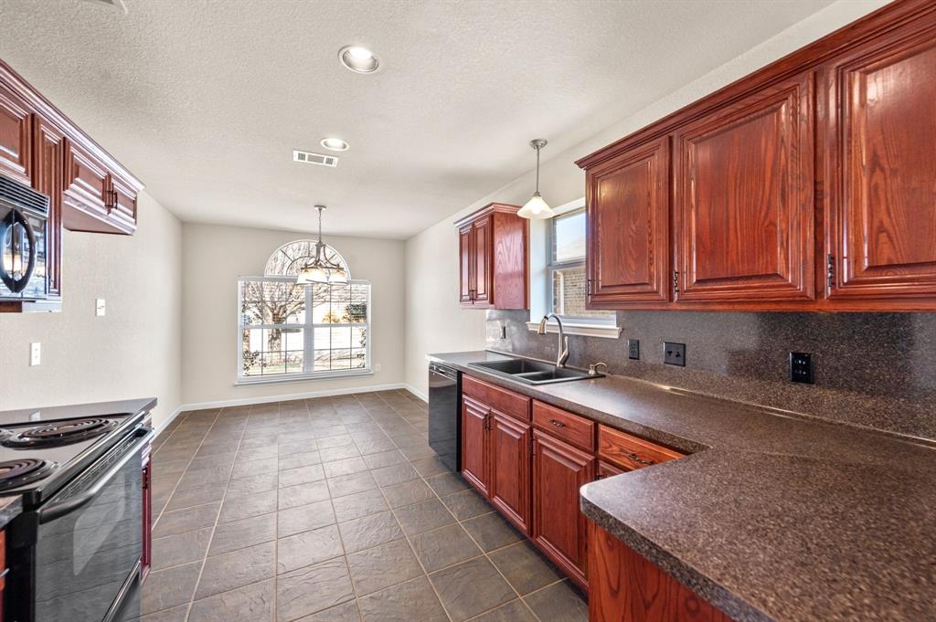 Emerald Park Add - Residential Lease