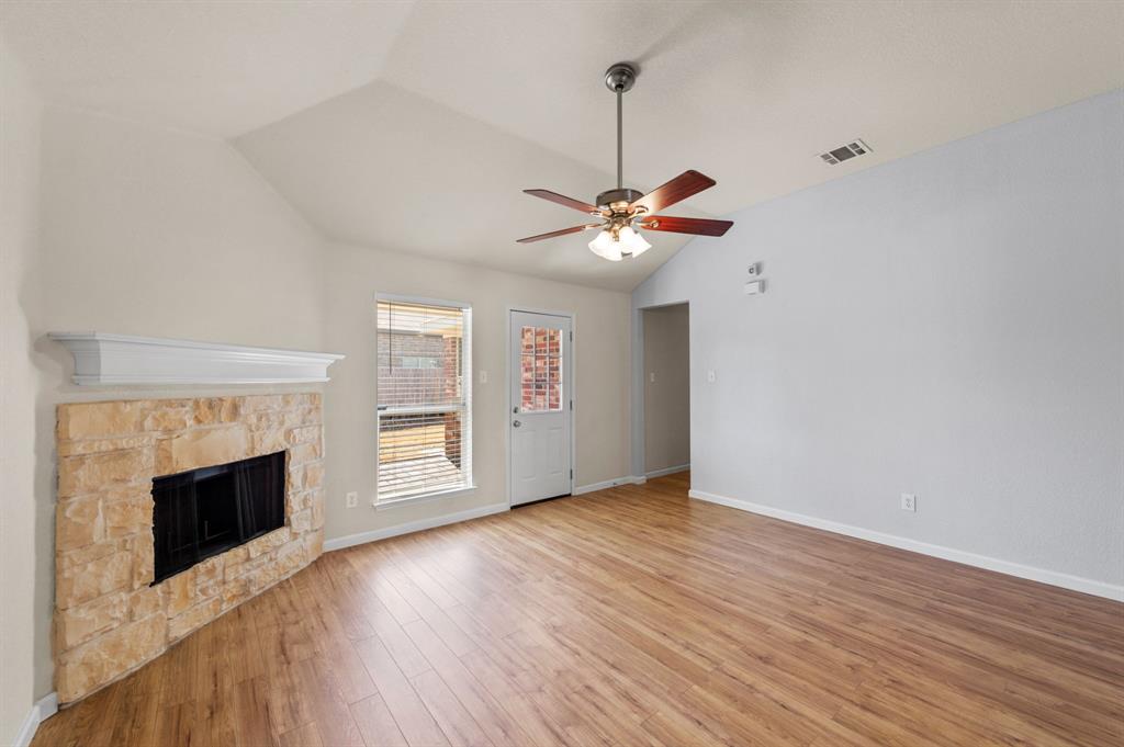 Emerald Park Add - Residential Lease