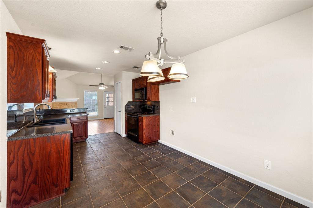 Emerald Park Add - Residential Lease