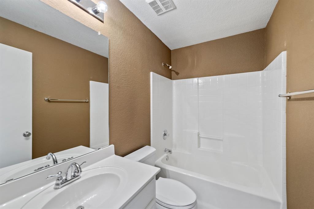 Emerald Park Add - Residential Lease