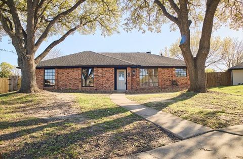 5302 Anchor Cove Circle Garland TX 75043