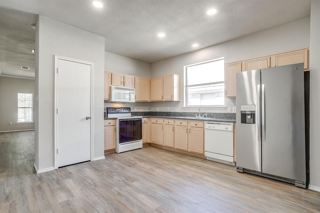 Huntington Village Add - Residential