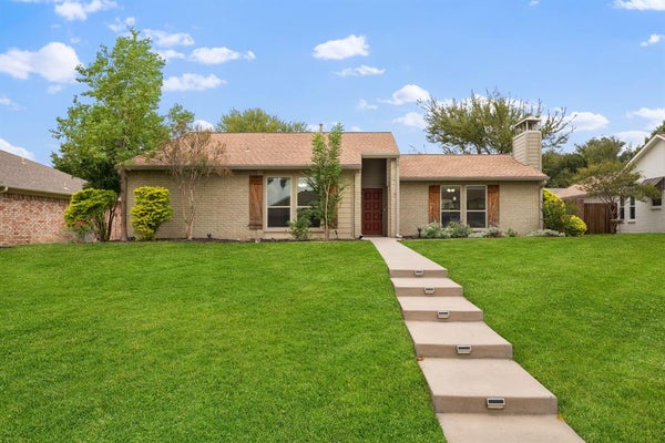 4541 HARTFORD DR, PLANO, TX 75093 - Image f7fbefba184d48e4c59bb01accea1bd9/1385406984