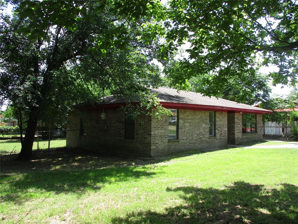 261 AIRPORT Road