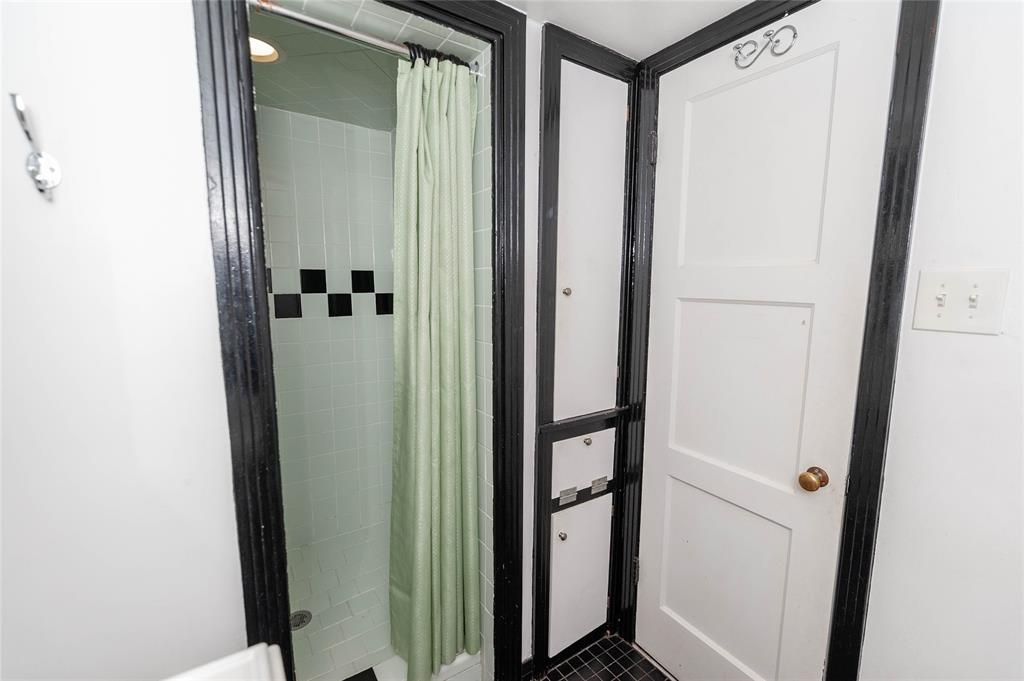 Ravinia Heights Add - Residential