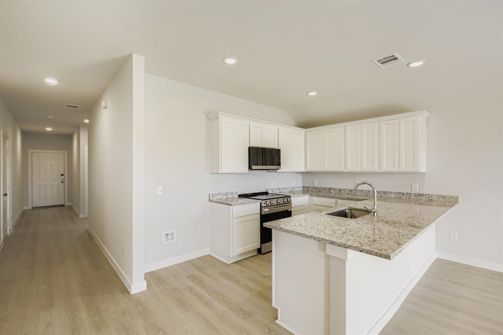 Middlefield Village - Residential