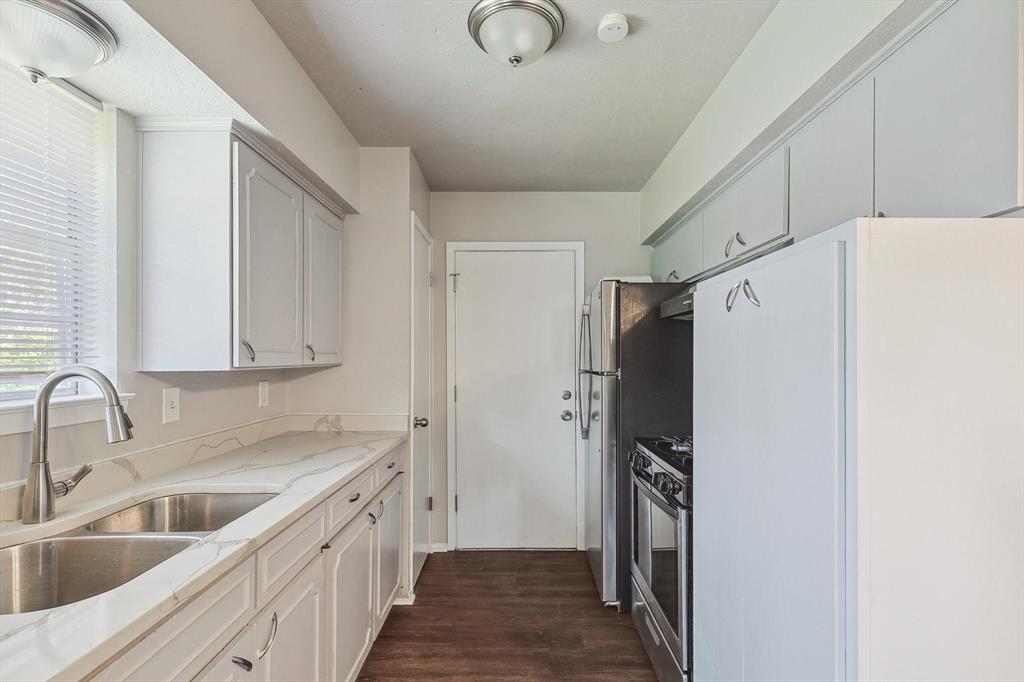 Fairmeadows 11 - Residential