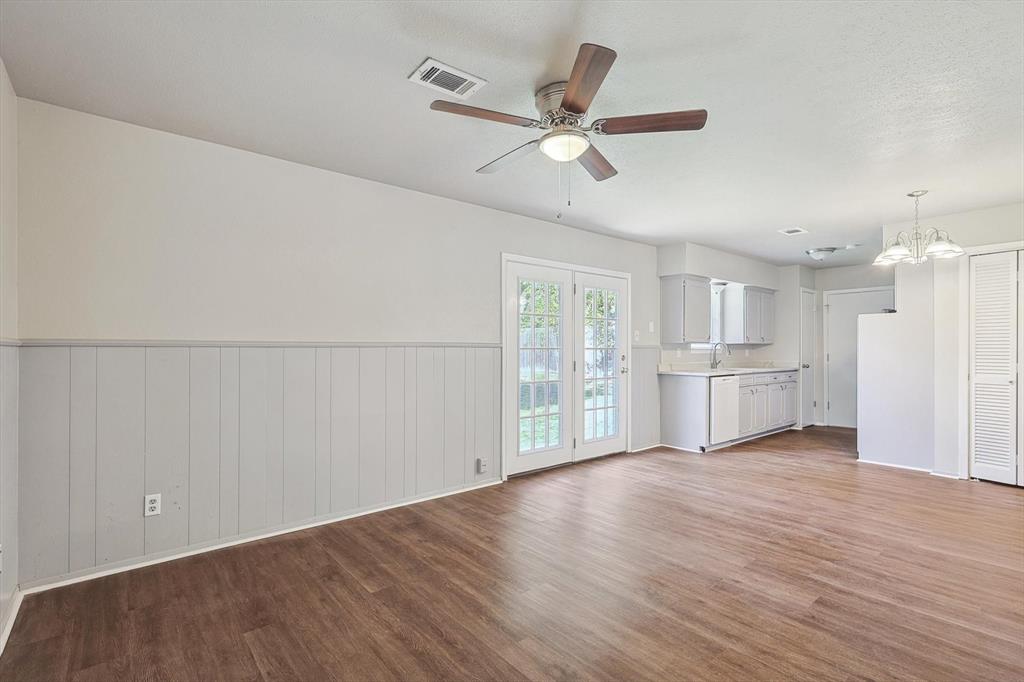 Fairmeadows 11 - Residential