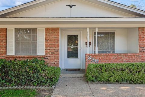 A home in Duncanville