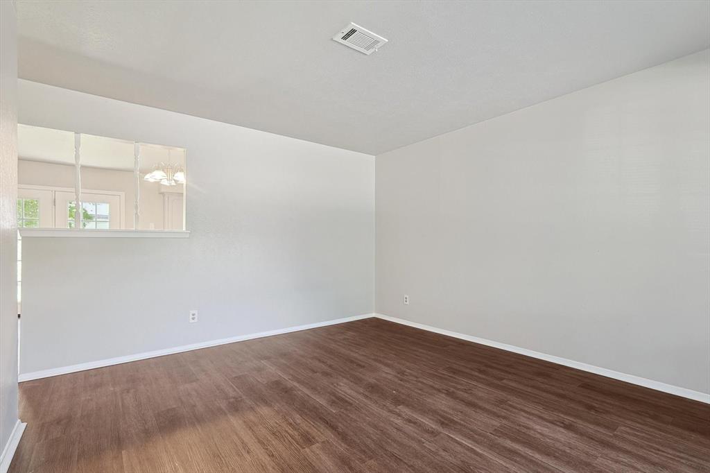 Fairmeadows 11 - Residential