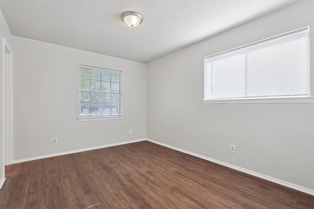 Fairmeadows 11 - Residential