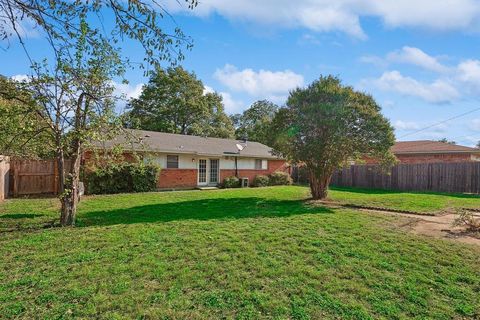 A home in Duncanville