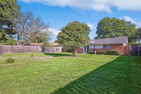 A home in Duncanville