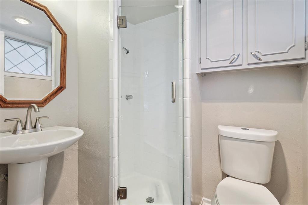 Fairmeadows 11 - Residential