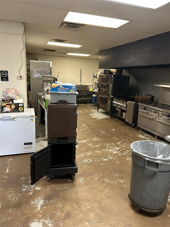 Barney Jetts Prather Road - Commercial Sale