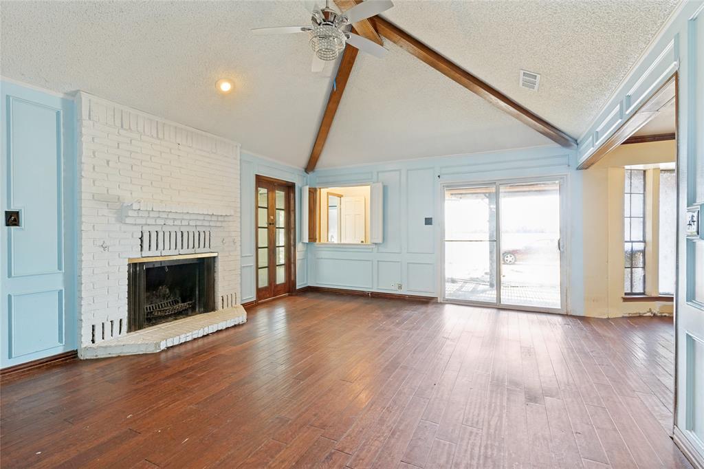 6533 Lake Side Circle