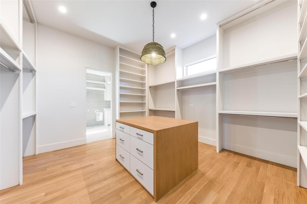 University Blvd Terrace - Residential