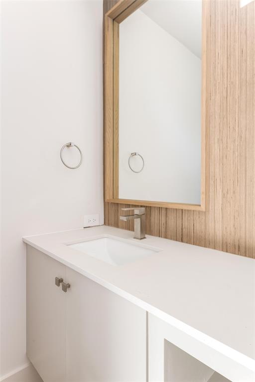 University Blvd Terrace - Residential