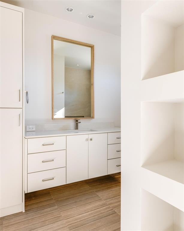 University Blvd Terrace - Residential