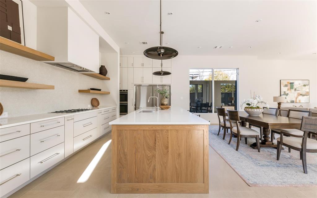 University Blvd Terrace - Residential