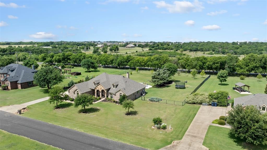 5044 Dogwood Drive