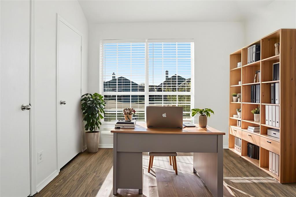 River Oaks #4 - Residential