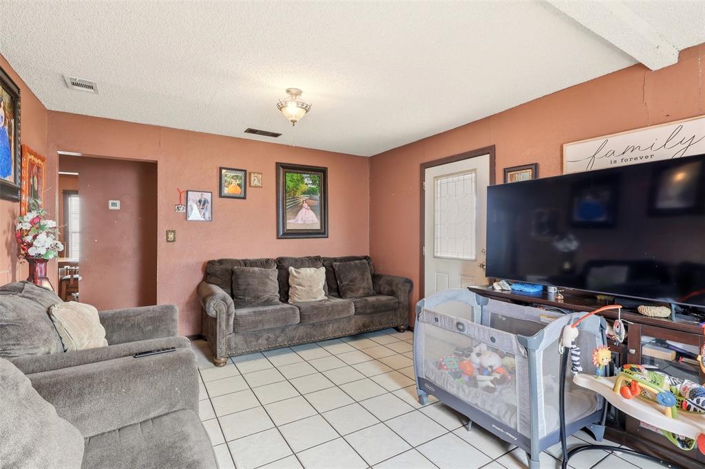 2333 N Chandler Drive E