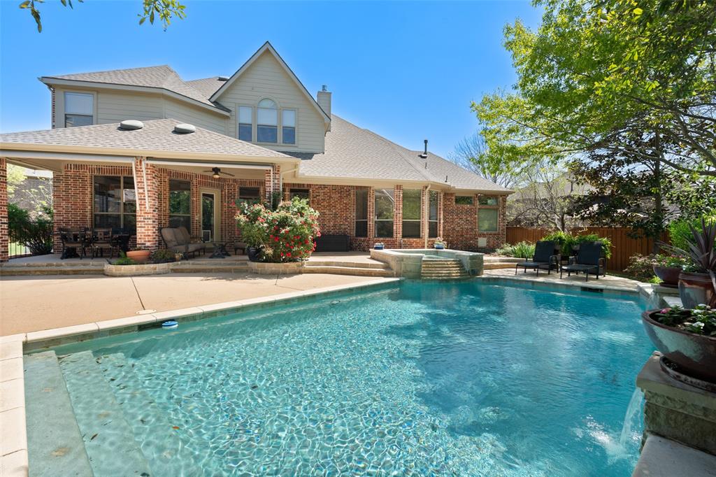 1528 Astoria Drive