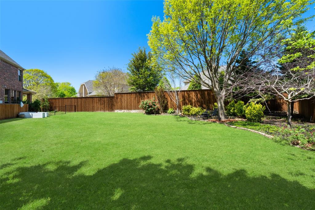 1528 Astoria Drive