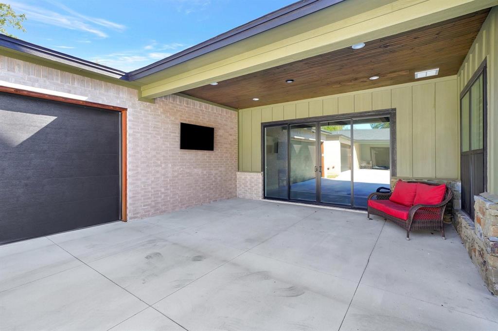 Ball & Roach - Residential