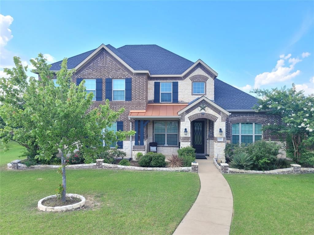 Photo of 371 Ash Brook Lane, Sunnyvale, TX 75182 (MLS # 21221771)