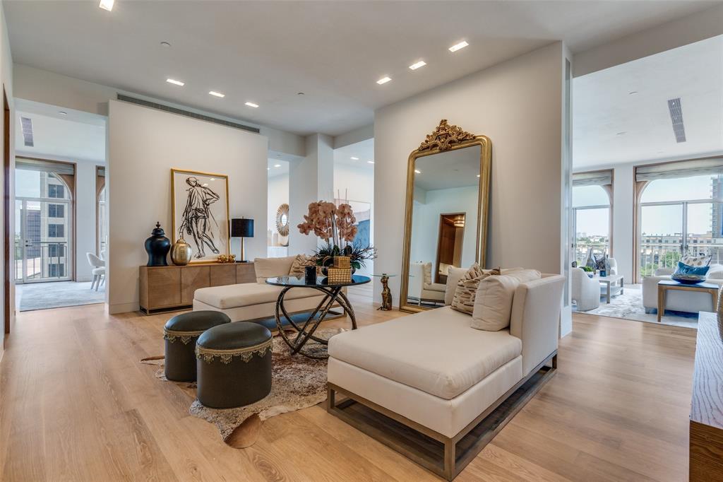 2801 Turtle Creek Boulevard 7E