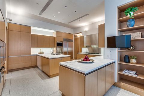 Tiny photo for 2801 Turtle Creek Boulevard #7E, Dallas, TX 75219 (MLS # 21028560)