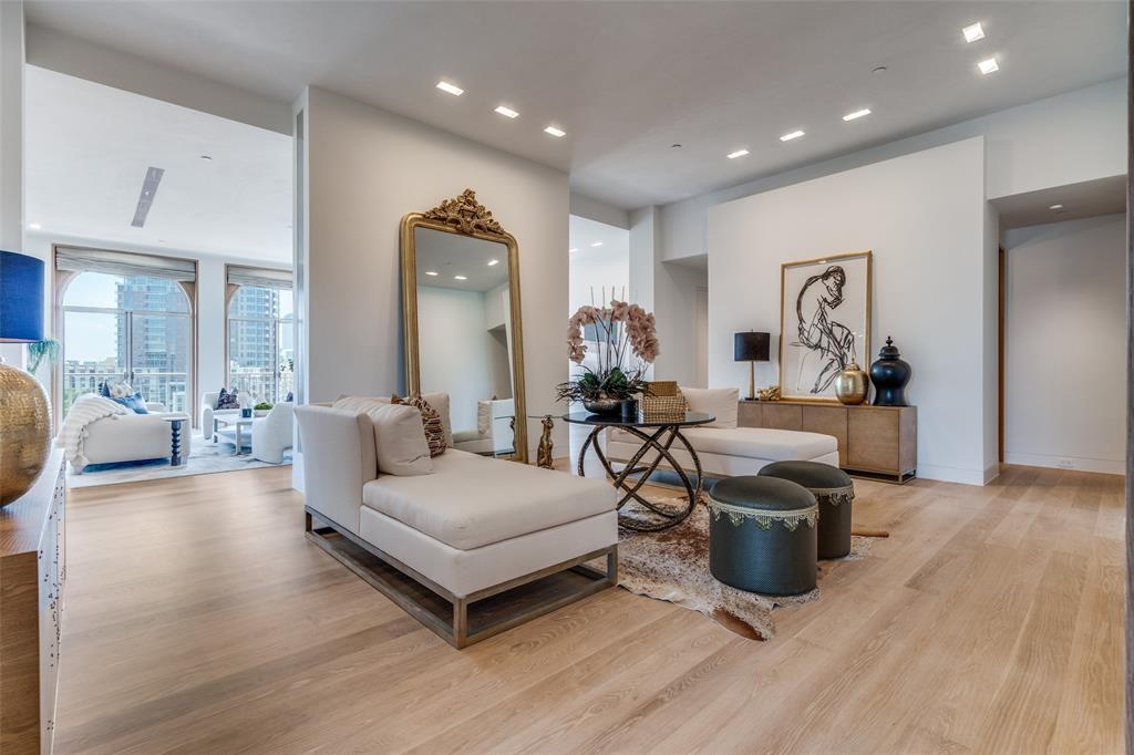 2801 Turtle Creek Boulevard 7E