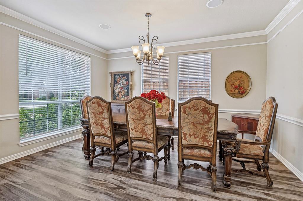 312 Crooked Tree Court