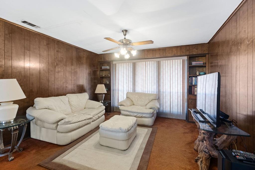 1423 Stagecoach Drive